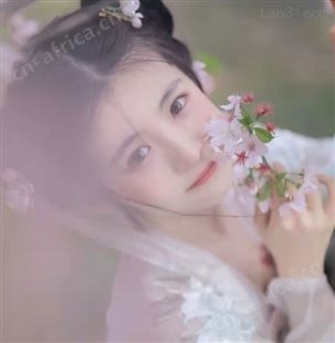 邻家汉服古装写真拍摄汉服裹胸襦裙