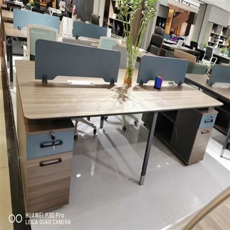 员工办公桌椅组合 办公桌电脑桌定制厂家 旭峰家具 定制办公桌 