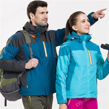 秋冬加厚保暖透气外套登山服 户外情侣男女款两件套三合一冲锋衣