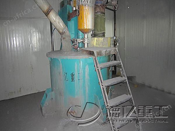 加气混凝土砌块之浇注机