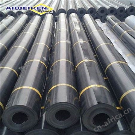 复合土工膜防渗膜 天津土工膜厂家定制 养殖防渗膜厂家艾维肯