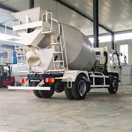 小型混泥土搅拌车 工地一体化水泥罐车 柴油混泥土搅拌车