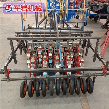 气吸式点耔机 四行玉米精量施肥铺膜播种机 工厂制作供应 欢迎咨询